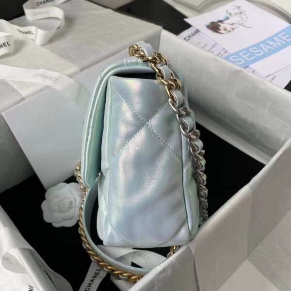 Chanel Women 19 Handbag Iridescent Calfskin Gold Silver-Tone Light Purple Blue (3)