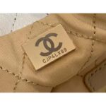Chanel Women 22 Large Handbag Calfskin Gold-Tone Lacquered Metal - Bild 10
