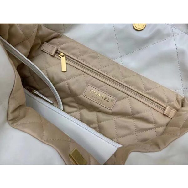 Chanel Women 22 Large Handbag Calfskin Gold-Tone Lacquered Metal White (7)