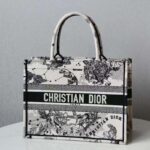 Dior Unisex CD Medium Dior Book Tote Beige Latte Dior Zodiac Embroidery - Bild 3