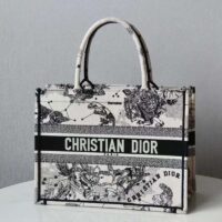 Dior Unisex CD Medium Dior Book Tote Beige Latte Dior Zodiac Embroidery (1)