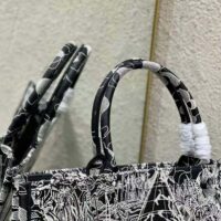 Dior Women Book Tote Black and White Dior Around the World Embroidery (1)