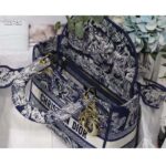 Dior Women CD Medium Lady D-Lite Bag Blue Toile De Jouy Reverse Embroidery - Imagen 5