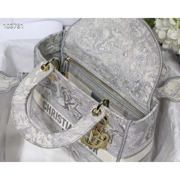Dior Women CD Medium Lady D-Lite Bag Gray Toile De Jouy Reverse Embroidery (4)