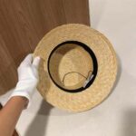 Dior Unisex CD Dioresort Small Brim Hat Natural Straw Pink Band - immagine 10