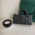Dior Women Lady D-Joy Bag Black Cannage Calfskin with Diamond Motif - immagine 3