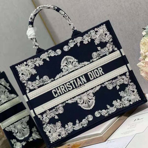 Dior Women Large Dior Book Tote Blue and White Cornely-Effect Embroidery (3)