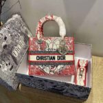 Dior Women Medium Lady D-lite Bag Red and White D-Royaume D Amour Embroidery - immagine 2