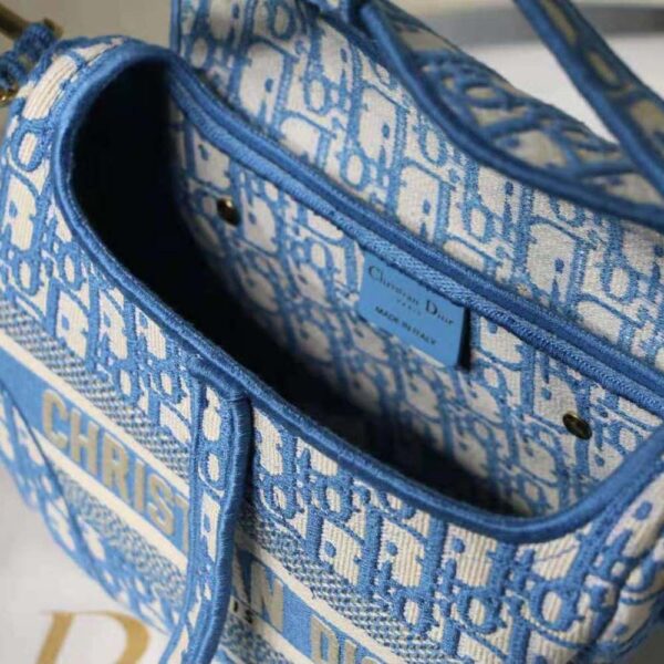 Dior Women Saddle Bag Cornflower Blue Dior Oblique Embroidery (10)