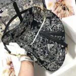 Dior Women Saddle Bag Toile DE Jouy Reverse Jacquard-Black - immagine 5