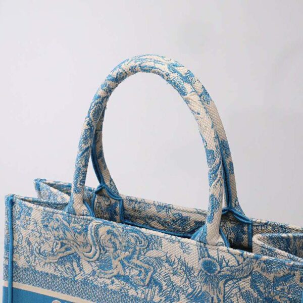 Dior Women Small Dior Book Tote Cornflower Blue Toile de Jouy Embroidery (5)