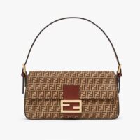 Fendi Women Baguette 1997 Beige Split Leather Bag (1)