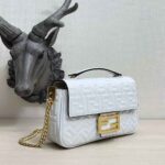 Fendi Women Baguette Chain Midi Light Gray Leather Bag-White - Image 4