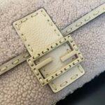 Fendi Women Baguette Pink Sheepskin Bag - Image 7