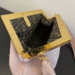 Fendi Women First Medium Pink Sheepskin Bag - Bild 8