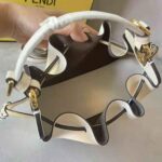 Fendi Women Pomodorino White Leather Mini-Bag - Imagen 7