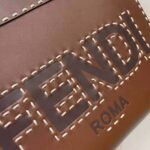 Fendi Women Sunshine Medium Leather Shopper-Maroon - Bild 6