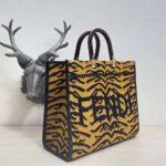 Fendi Women Sunshine Medium Shopper Bag from the Spring Festival Capsule Collection - Image 3