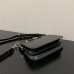 Fendi Women Touch Leather Bag with A Metal FF Clasp-Black - Image 5