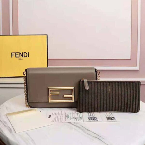 Fendi Women Wallet on Chain with Pouches Leather Mini-Bag-brown (5)