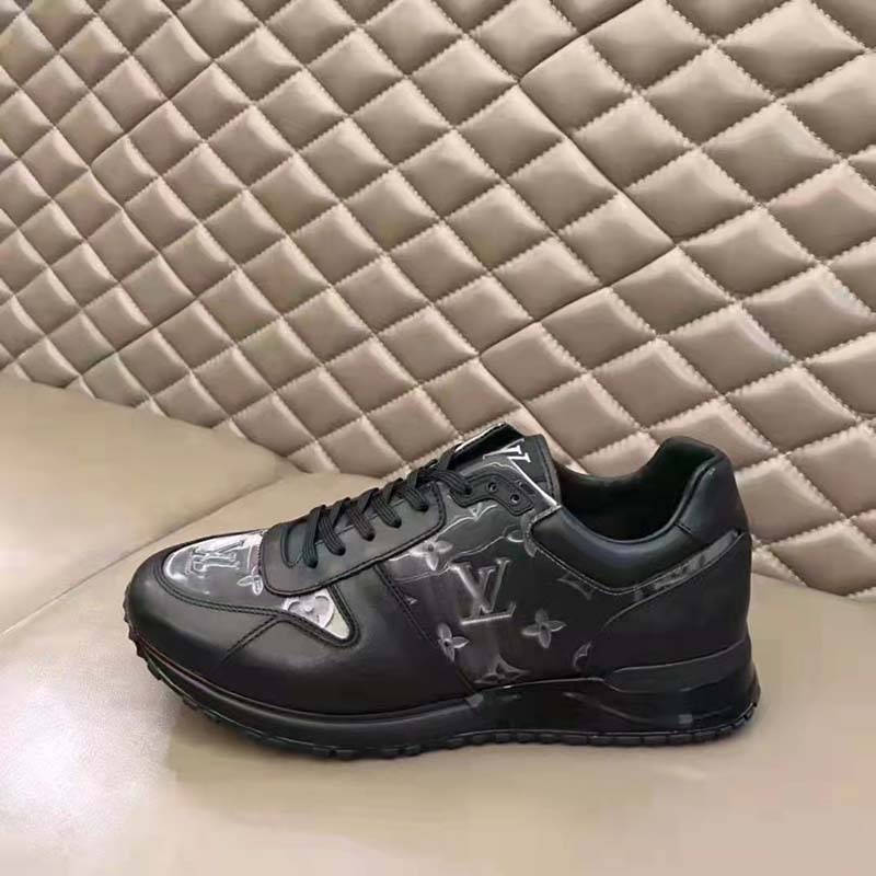 LOUIS VUITTON BEVERLY HILLS SNEAKER-SCHUHE 8 42 LEDER MIT  MONOGRAMM-FUSSABDRUCK Weiß ref.835015 - Joli Closet