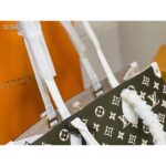 Louis Vuitton LV Women OnTheGo MM Tote Bag Green Printed Embossed Grained Cowhide - Imagen 9