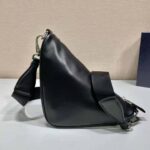 Prada Women Leather Triangle Shoulder Bag-Black – Bild 3