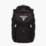 Mochila unisex Prada acolchada de nailon con capucha (negro)