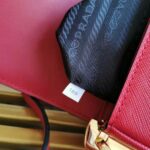 Prada Women Saffiano Leather Prada Embleme Bag-Red – Bild 9