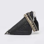 Bolso triangular Prada para mujer, estilo saffiano, color negro