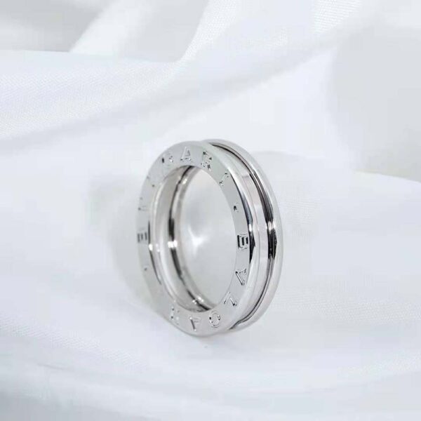 Bvlgari Women B.Zero1 One-Band Ring in 18 KT White Gold (10)