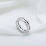 Bvlgari Women B.Zero1 One-Band Ring in 18 KT White Gold - Imagen 5