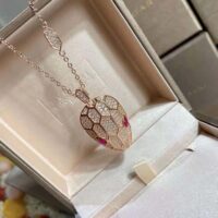 Bvlgari Women Serpenti Necklace in 18 KT Rose Gold (1)