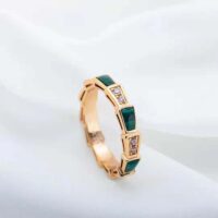 Bvlgari Women Use of Unconventional Materials Serpenti Viper Ring-green (1)