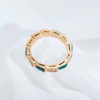 Bvlgari Women Use of Unconventional Materials Serpenti Viper Ring-green (1)