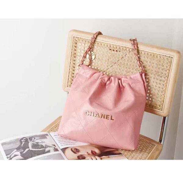 Chanel Women 22 Small Handbag Shiny Calfskin Gold-Tone Metal Coral Pink (10)