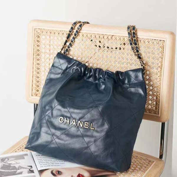 Chanel Women 22 Small Handbag Shiny Calfskin Gold-Tone Metal Navy Blue (2)