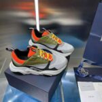 Dior Men B22 Sneaker Orange and White Technical Mesh with Khaki and Black Smooth Calfskin – Bild 3