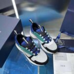 Dior Men B22 Sneaker White and Blue Technical Mesh with Deep Green and Black Smooth Calfskin - immagine 3