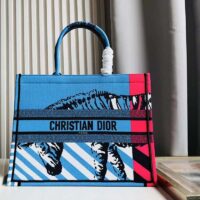 Dior Unisex CD Large Book Tote Blue Pink D-Jungle Pop Embroidery (7)