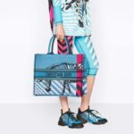 Dior Unisex CD Large Book Tote Blue Pink D-Jungle Pop Embroidery – Bild 11