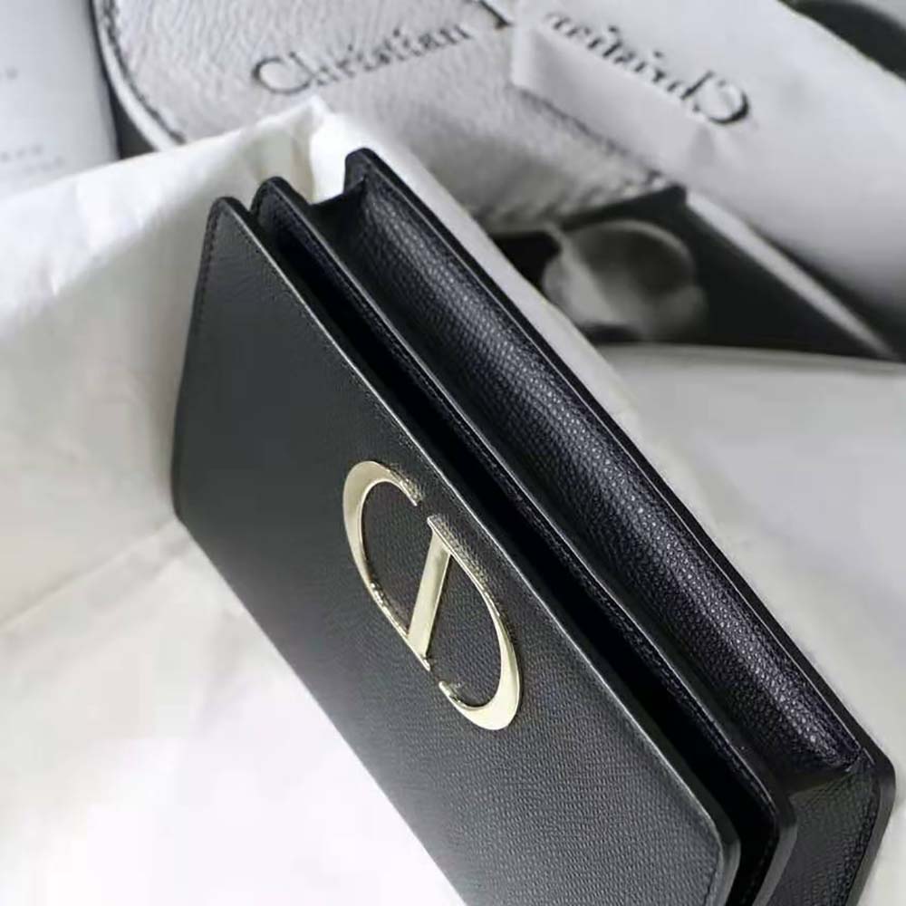 Dior Women 30 Montaigne 2-in-1 Pouch Stone Grained Calfskin-Black