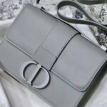 Dior Women 30 Montaigne Bag Ultramatte Grained Calfskin-Silver - Imagen 4