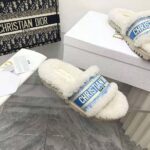 Dior Women Dway Slide Cornflower Blue Embroidered Cotton and White Shearling - Imagen 6