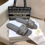 Dior Women Dway Slide Silver-Tone Embroidered Metallic Fabric - Imagen 8