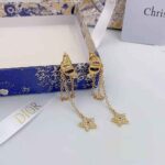 Dior Women Petit CD Earrings Gold-Finish Metal and White Crystals - Imagen 4