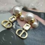 Dior Women Petit Cd Earrings Gold-Finish Metal with White Resin Pearls – Image 7