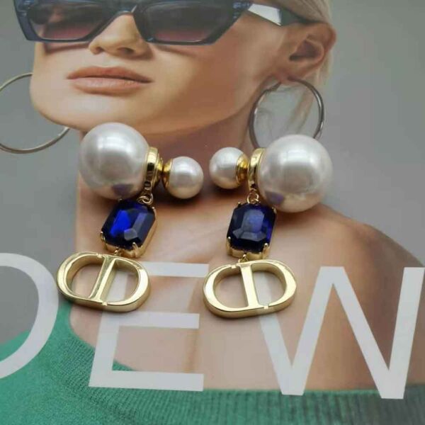 Dior Women Petit Cd Earrings Gold-Finish Metal with White Resin Pearls (8)