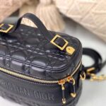 Dior Women Small Diortravel Vanity Case Cannage Lambskin-Black - Image 7