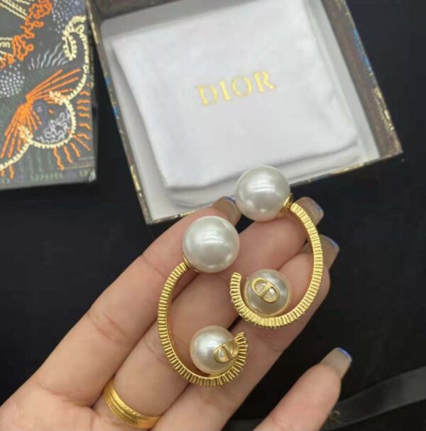 Dior Women Tribales Earrings Gold-Finish Metal with White Resin Pearls (6)